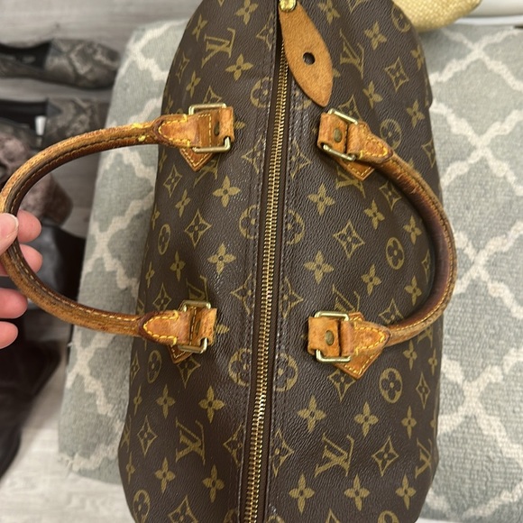 Louis Vuitton Speedy 35 Monogram - Picture 8 of 16